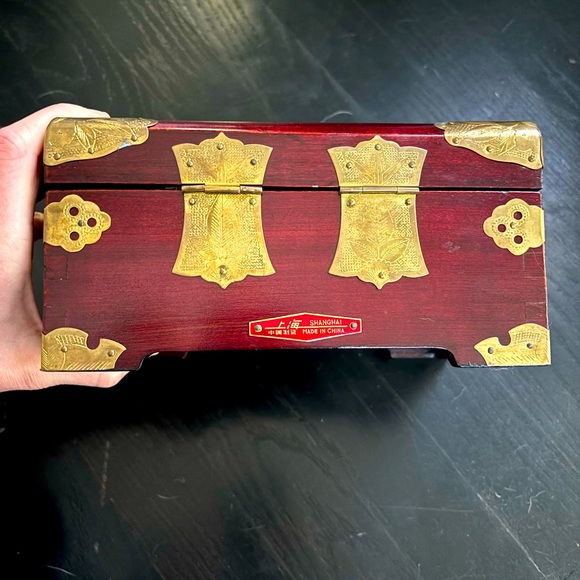 Asian Jewelry Box - Picture 5 of 11